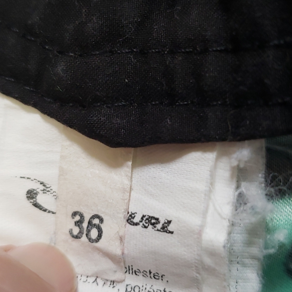 4/$25 Rip Curl Swimming Trunks - Picture 5 of 5